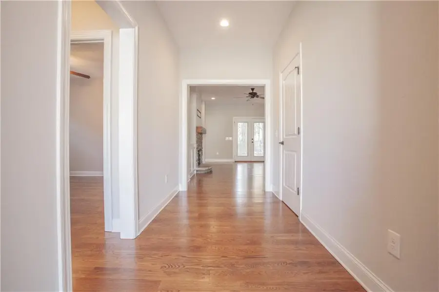 123 Autumn Glen Drive, Carrollton, GA 30117 - Image #3