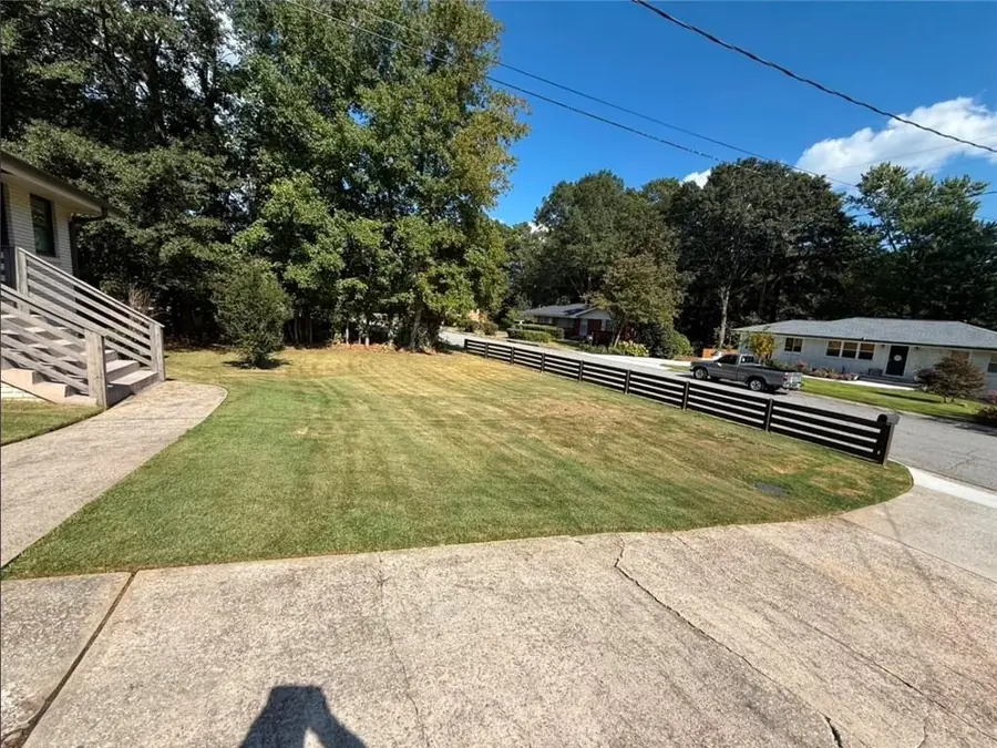 911 Lake Court Se, Smyrna, GA 30082 - #3