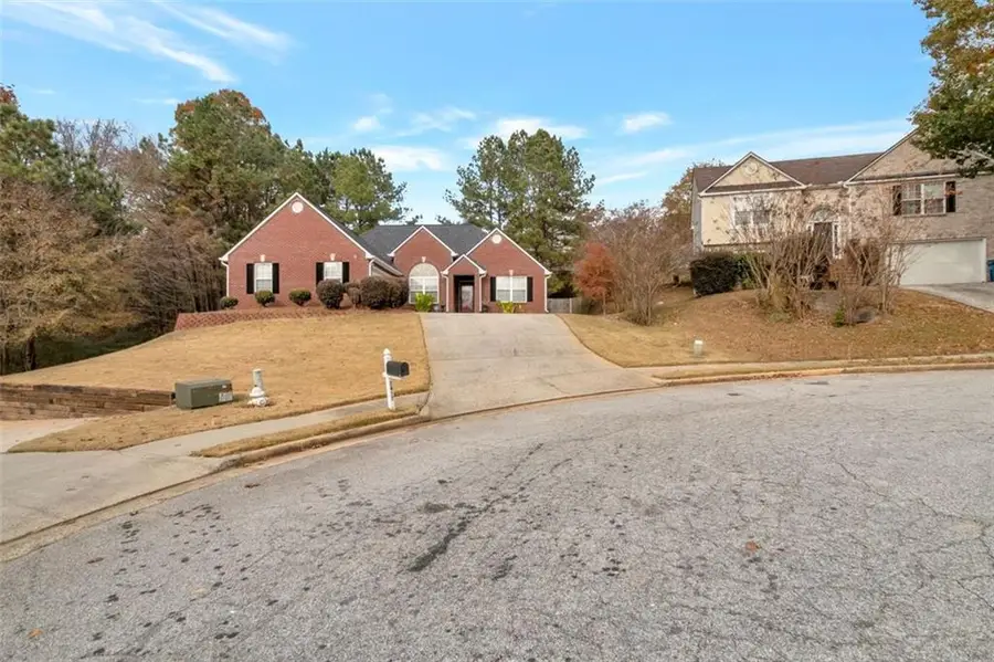 2437 Green Hollow Court, Conyers, GA 30012 - Image #2