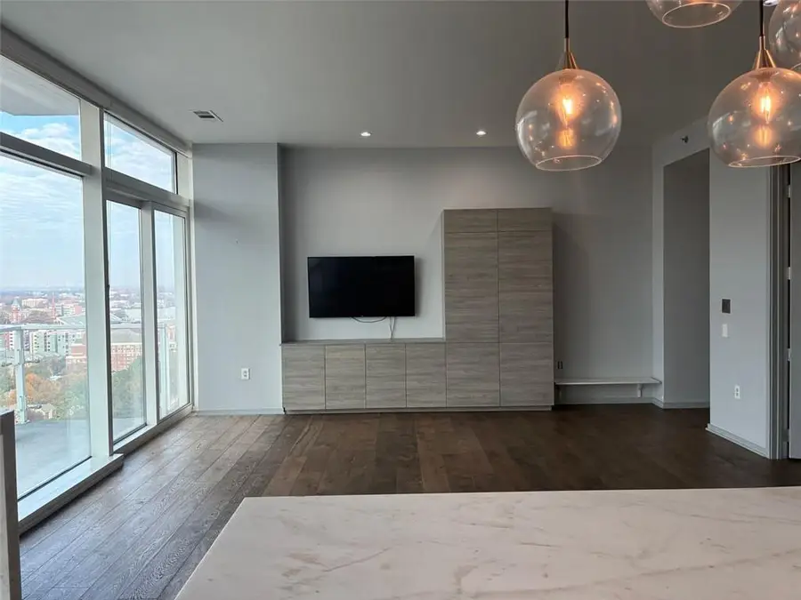 45 Ivan Allen Jr Boulevard Nw #1806, Atlanta, GA 30308 - Image #2