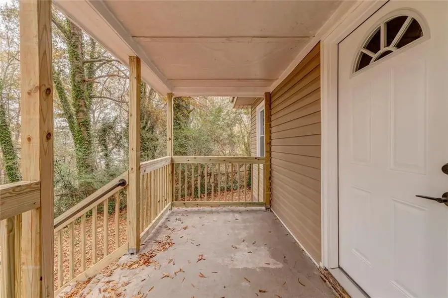 43 King Bee Circle Ne, Rome, GA 30161 - Image #2