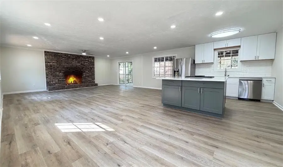 865 Cherrydale Lane, Woodstock, GA 30189 - Image #2