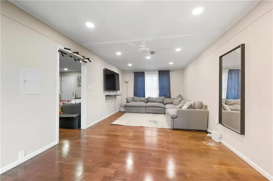 1454 Helen Lane Sw, Atlanta, GA 30331 - Image #3