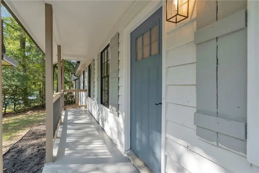 8949 Raven Drive, Jonesboro, GA 30238 - Image #3