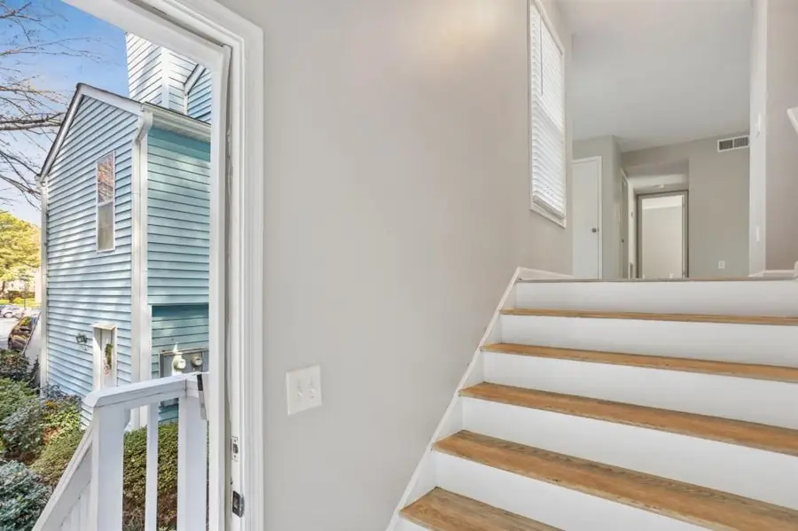 408 Glenleaf Drive, Peachtree Corners, GA 30092 - Image #2