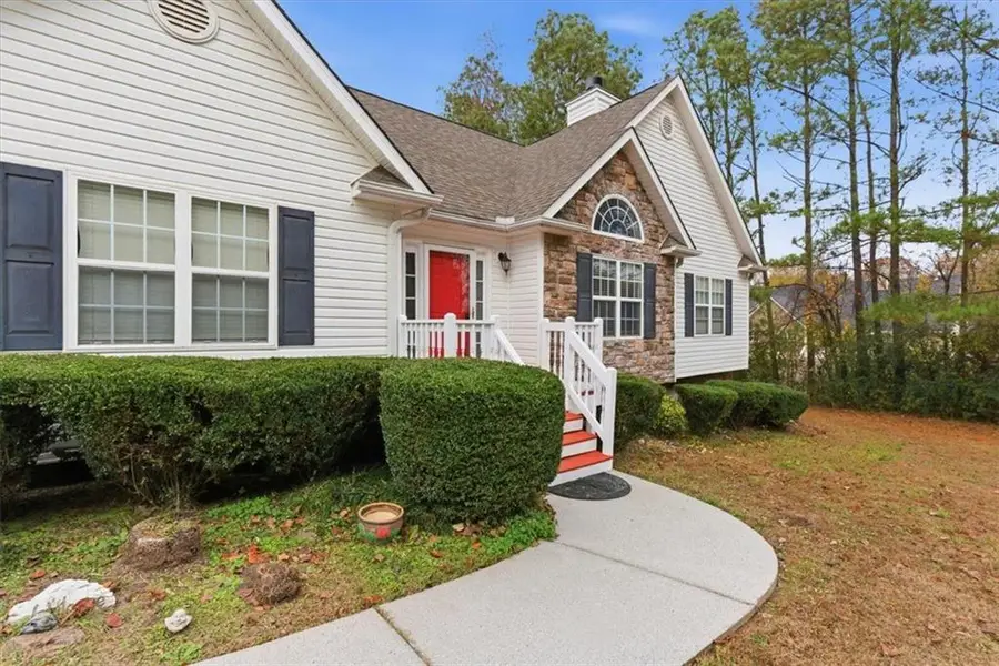 127 Prince Albert Court Sw, Calhoun, GA 30701 - Image #2