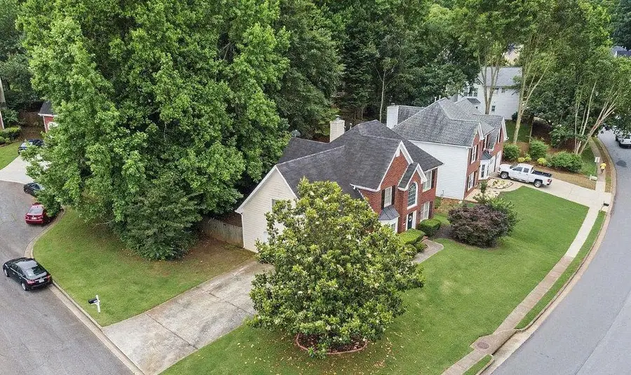 790 River Overlook Drive Nw, Lawrenceville, GA 30043 - Image #2