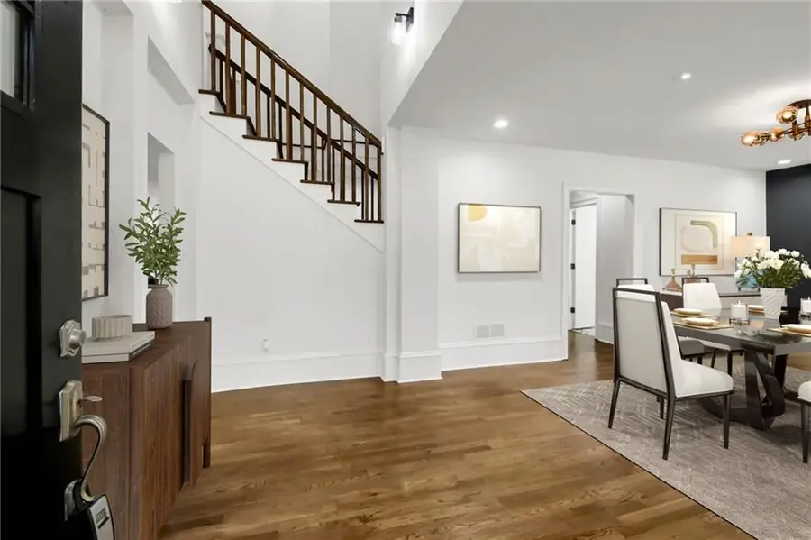 1092 Norwich Circle Ne, Atlanta, GA 30324 - Image #3