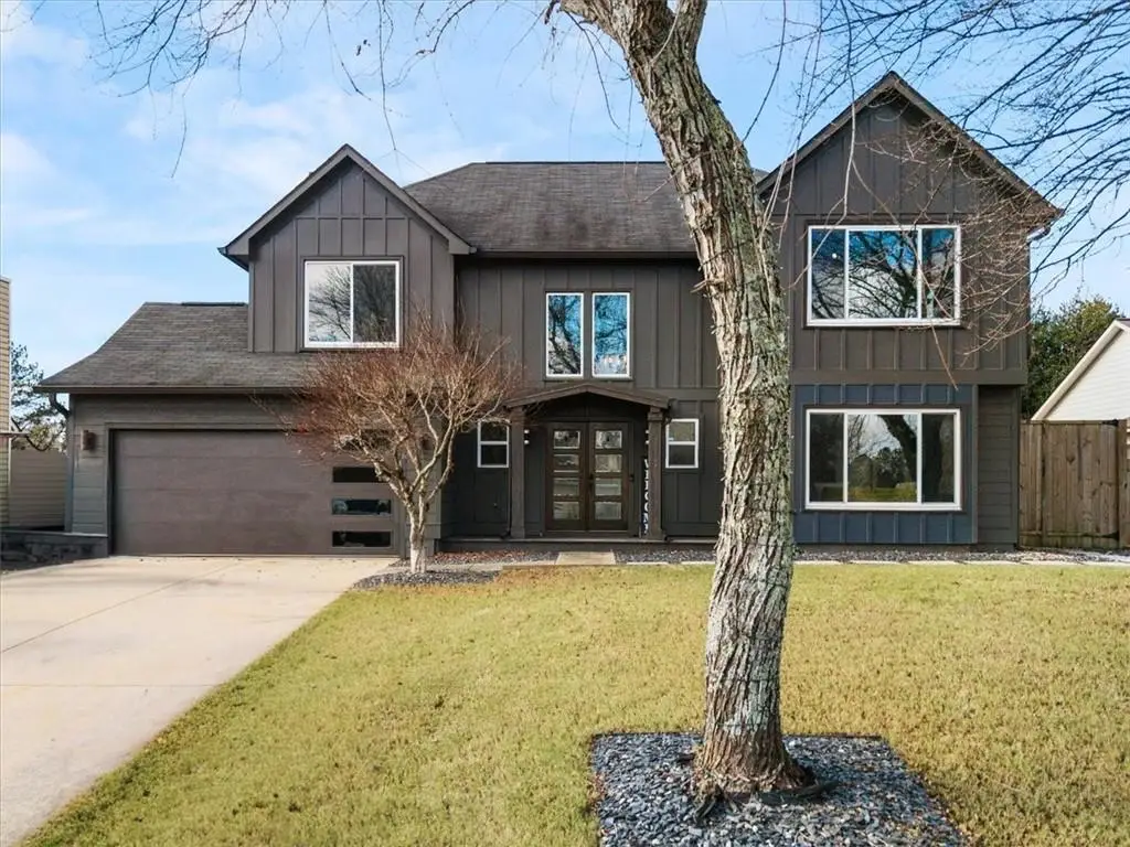 425 Mikasa Drive, Alpharetta, GA 30022 - Image #1