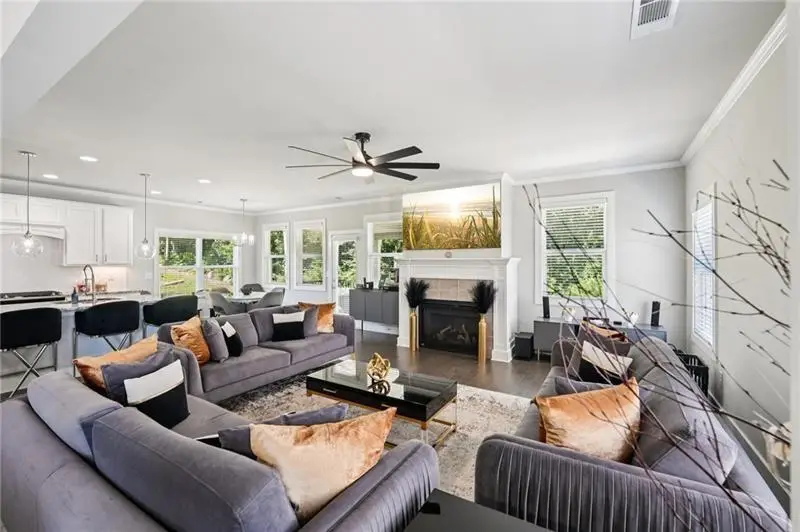 3167 Stonegate Drive Sw, Atlanta, GA 30331 - Image #3