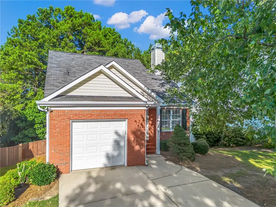 152 Stoneforest Drive, Woodstock, GA 30189 - Image #2