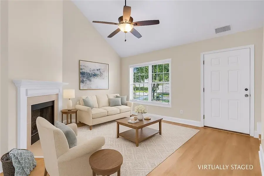 152 Stoneforest Drive, Woodstock, GA 30189 - Image #3