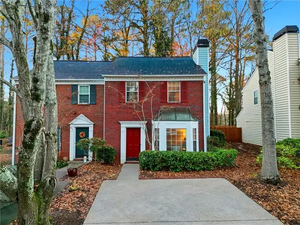 645 Anderson Walk, Marietta, GA 30062