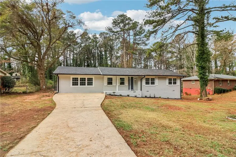395 Colchester Drive, Stone Mountain, GA 30088 - Image #3