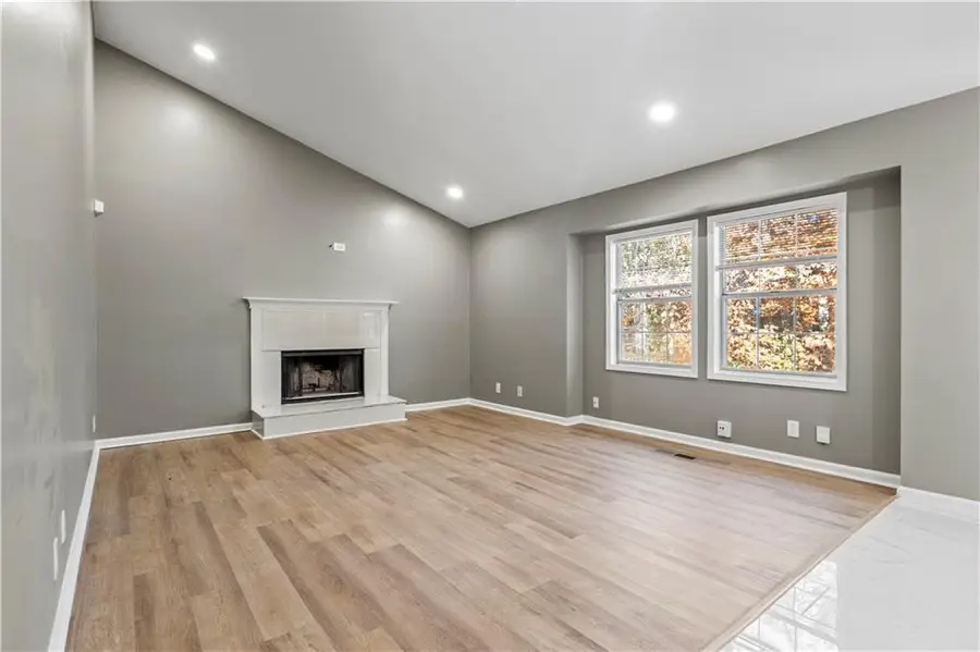 2102 Sandtree Court Sw, Atlanta, GA 30331 - Image #3