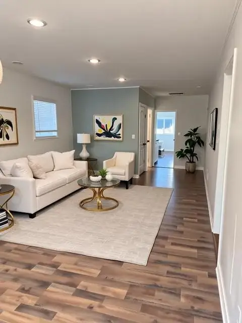 1076 Grant Way Se, Atlanta, GA 30315 - Image #2