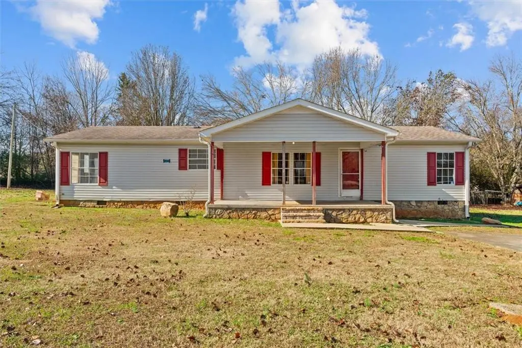 214 Nassau Circle, Chatsworth, GA 30705 - Image #1