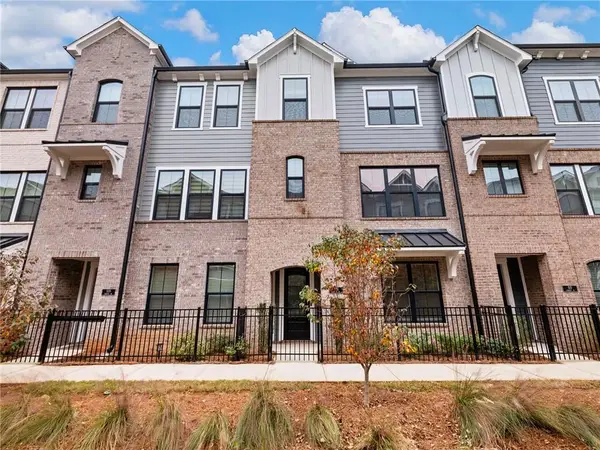 525 Ashbury Drive, Roswell, GA 30076