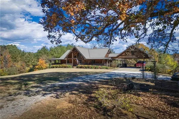 1466 County Rd 59, Roanoke, AL 36274