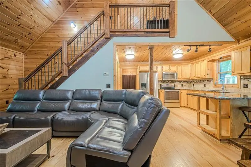 213 Moonshine Hollow, Blue Ridge, GA 30513 - Image #3