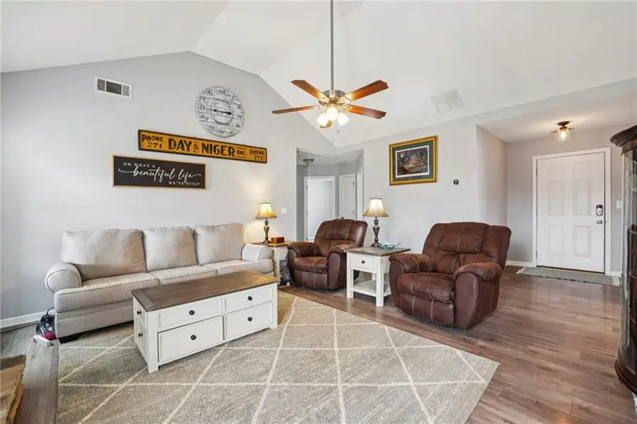 169 Grandview Drive, Jefferson, GA 30549 - Image #2