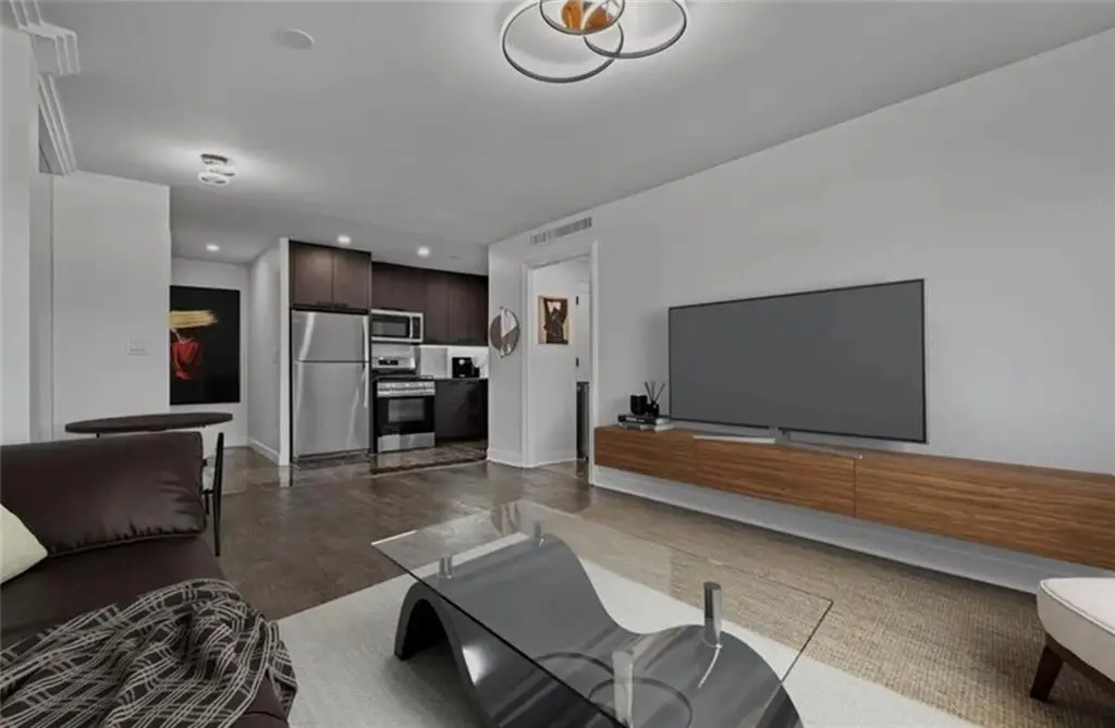 2285 Peachtree Road Ne #1004, Atlanta, GA 30309 - Image #1