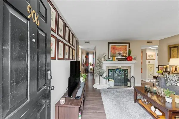 1166 Booth Road Sw, Marietta, GA 30008