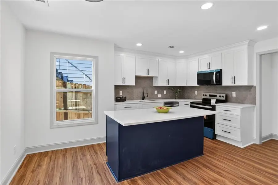 447 Birney Street Ne, Marietta, GA 30060 - Image #2