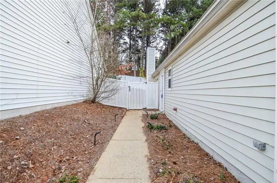 204 Chelsea Court, Woodstock, GA 30189 - Image #2