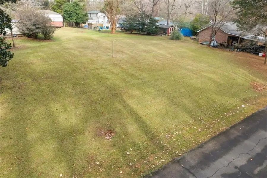 4120 South Lake Shore Drive, Acworth, GA 30101 - Image #2