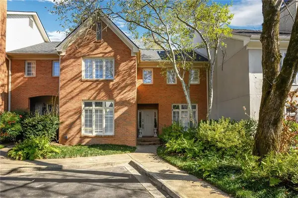 52 Paces West Drive Nw, Atlanta, GA 30327