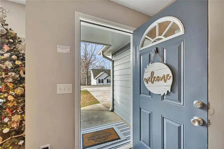 809 Overlook Trail, Canton, GA 30115 - Image #3