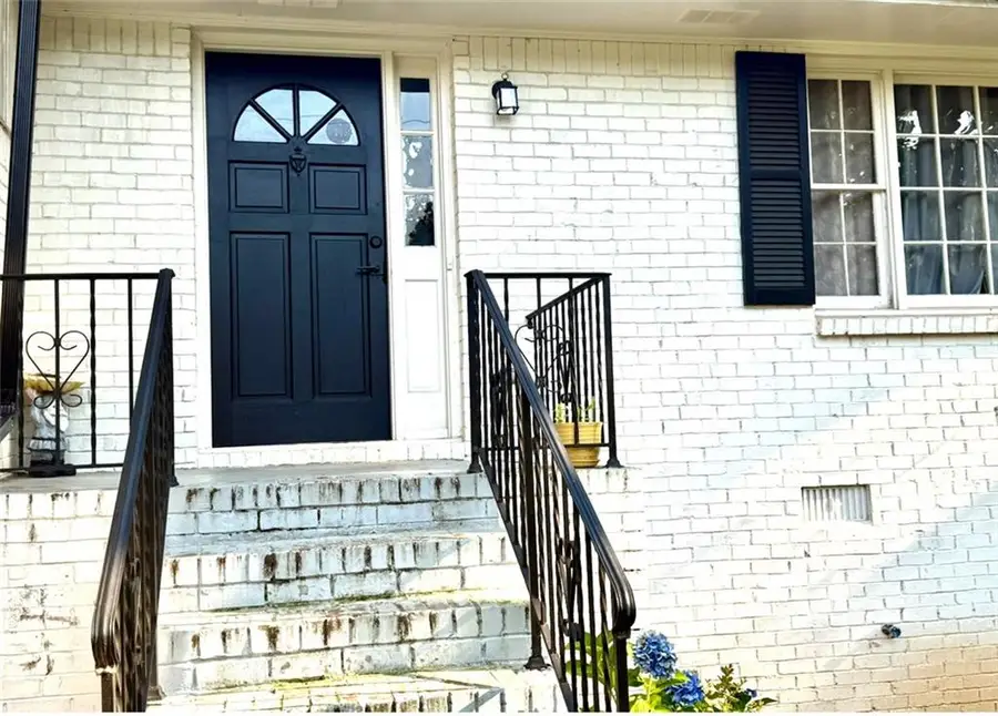 5347 Ocarol Court, Stone Mountain, GA 30088 - Image #2