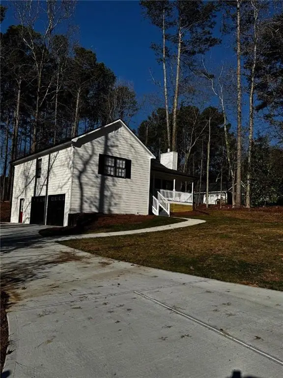 4687 Hilltop Drive Nw, Acworth, GA 30101 - Image #1