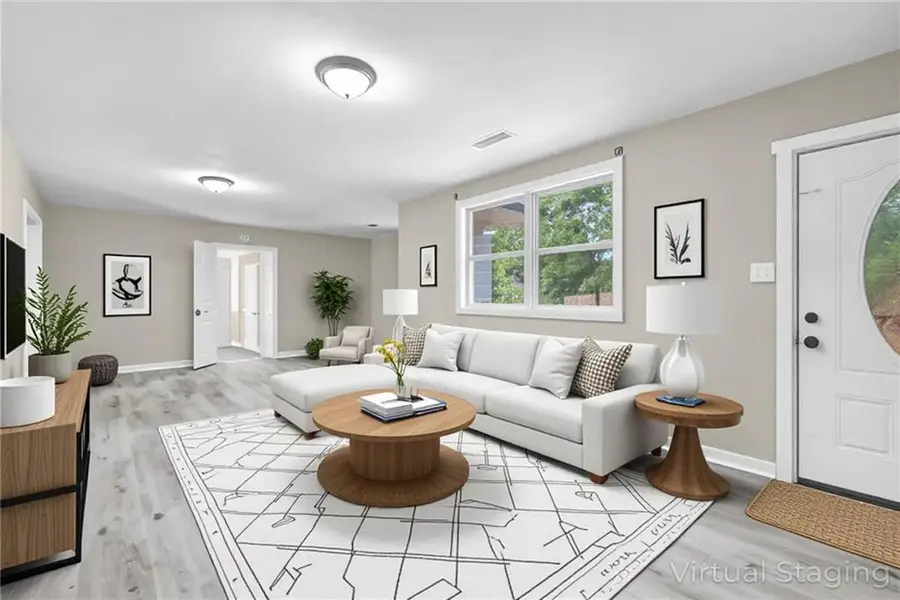 305 S 18th Street, Griffin, GA 30224 - Image #2