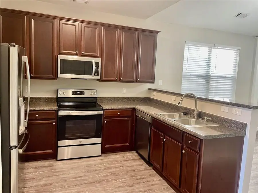 404 Pierpont Court, Canton, GA 30114 - Image #2