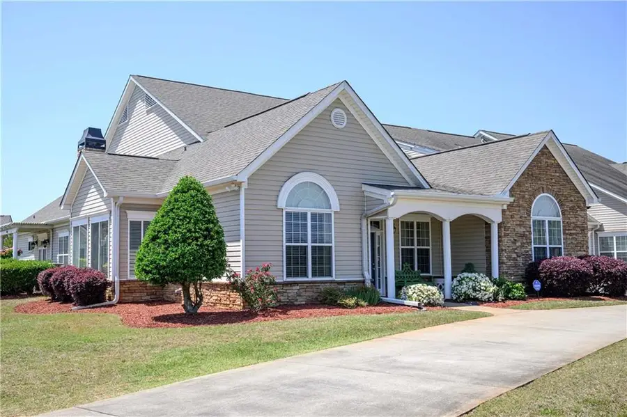 902 Quail Ridge Ln, Perry, GA 31069 - Image #2
