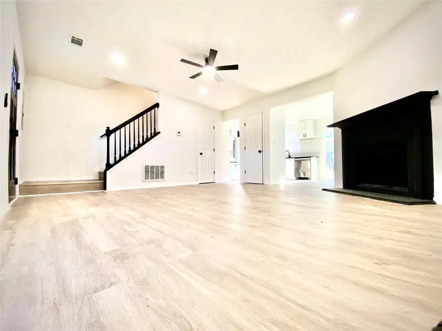 1533 Inverness Drive, Stone Mountain, GA 30083 - Image #3