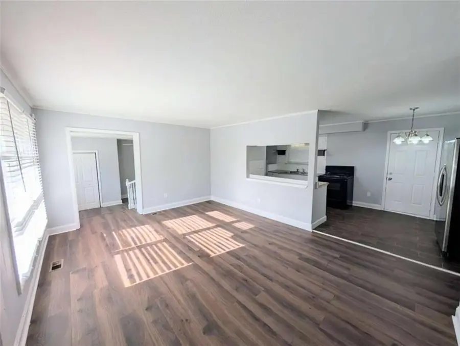 70 Ruzelle Drive, Atlanta, GA 30354 - Image #2