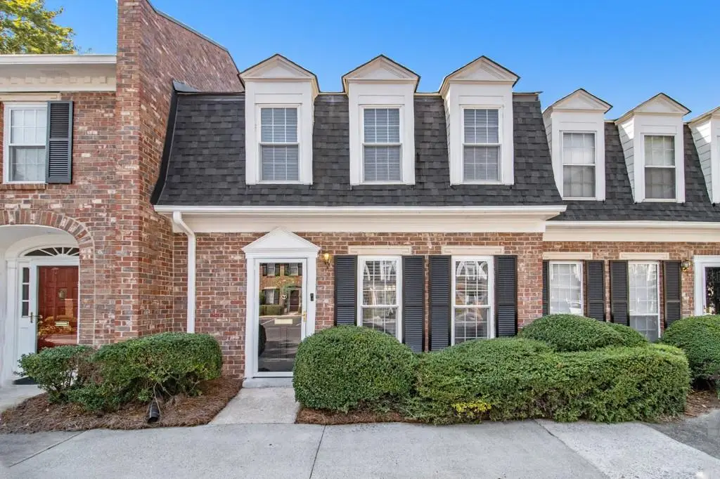 2 George Wythe Place Nw, Atlanta, GA 30318 - Image #1
