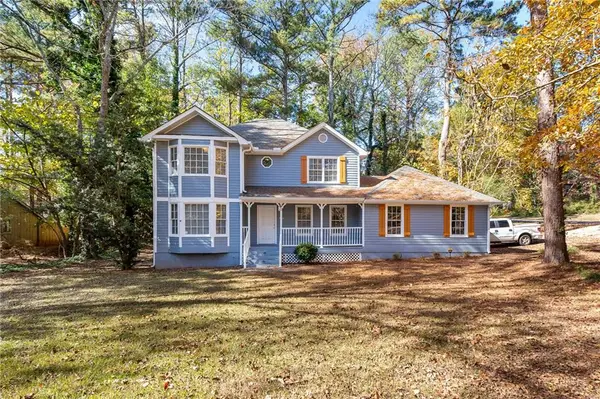 800 Post Road Circle, Stone Mountain, GA 30088