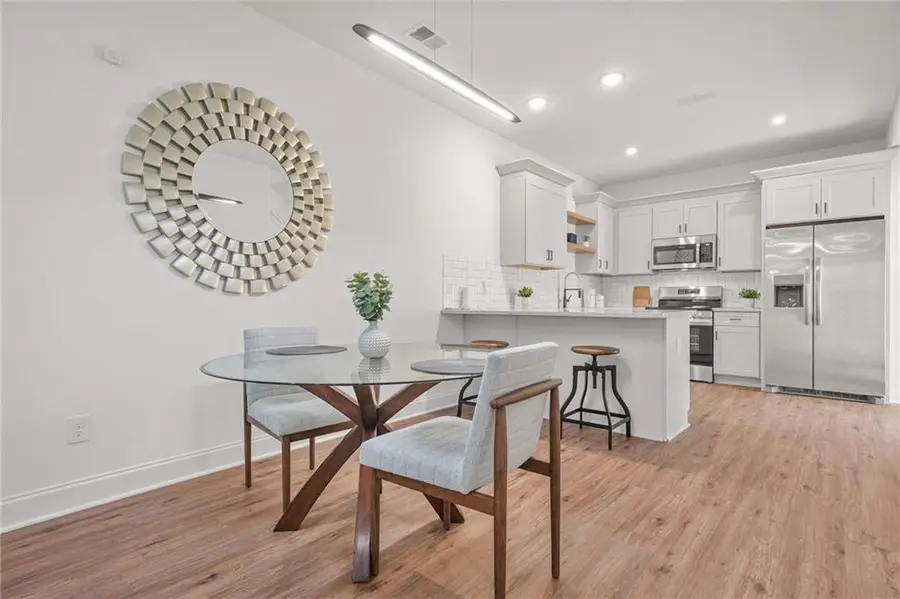 2468 Bellview Avenue Nw, Atlanta, GA 30318 - Image #3