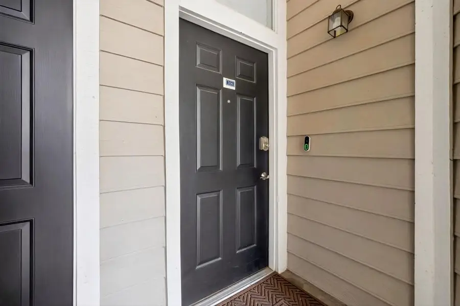 4246 River Green Drive Nw #206, Atlanta, GA 30327 - Image #2