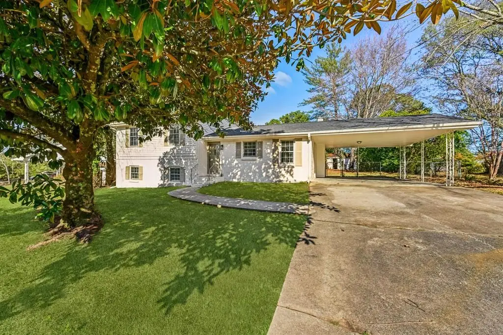 1286 Robin Road Ne, Conyers, GA 30012 - Image #1