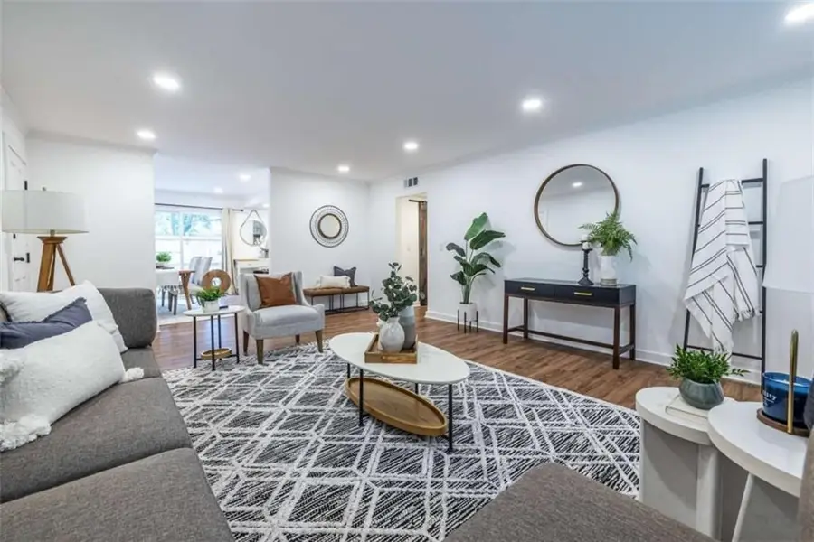 115 Biscayne Drive #F10, Atlanta, GA 30309 - Image #2