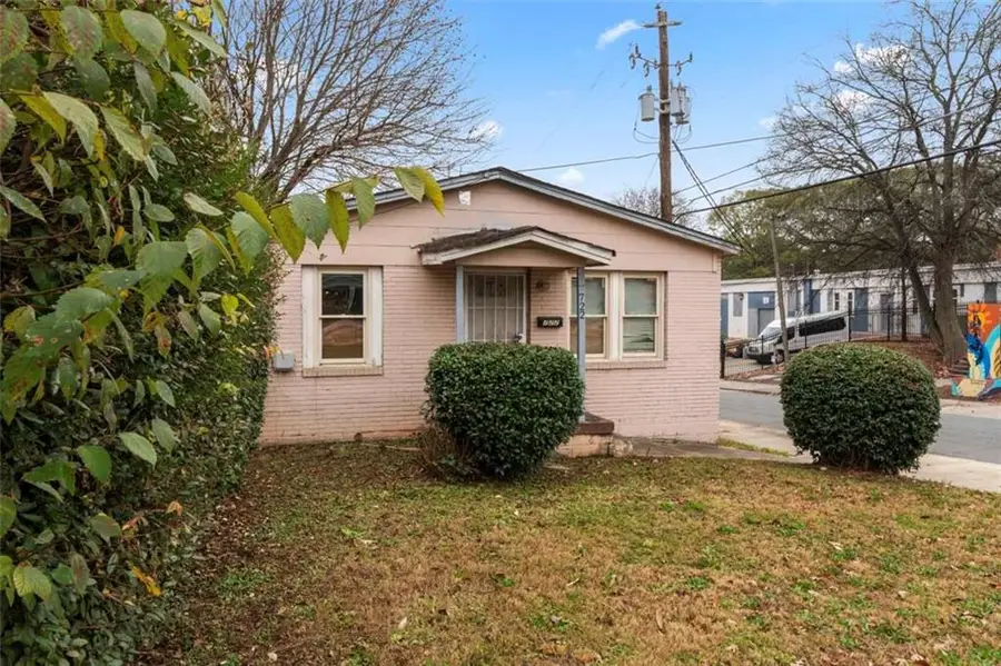 722 Cameron M Alexander Boulevard Nw, Atlanta, GA 30318 - Image #2
