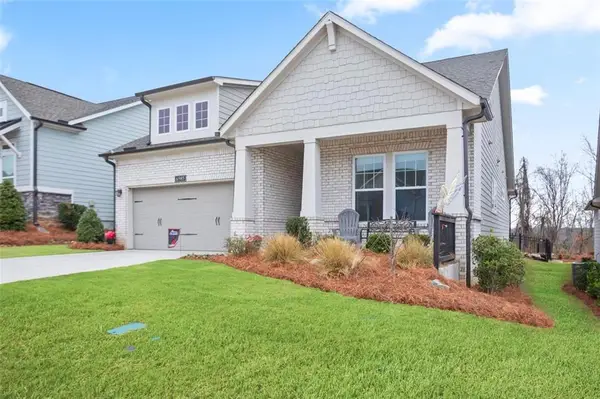 6985 River Rock Drive, Flowery Branch, GA 30542