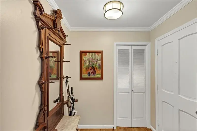 30 Chaumont Square Nw, Atlanta, GA 30327 - Image #3