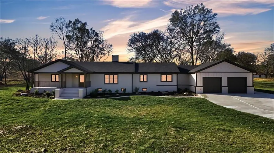 32 Church Street, Taylorsville, GA 30178 - #2