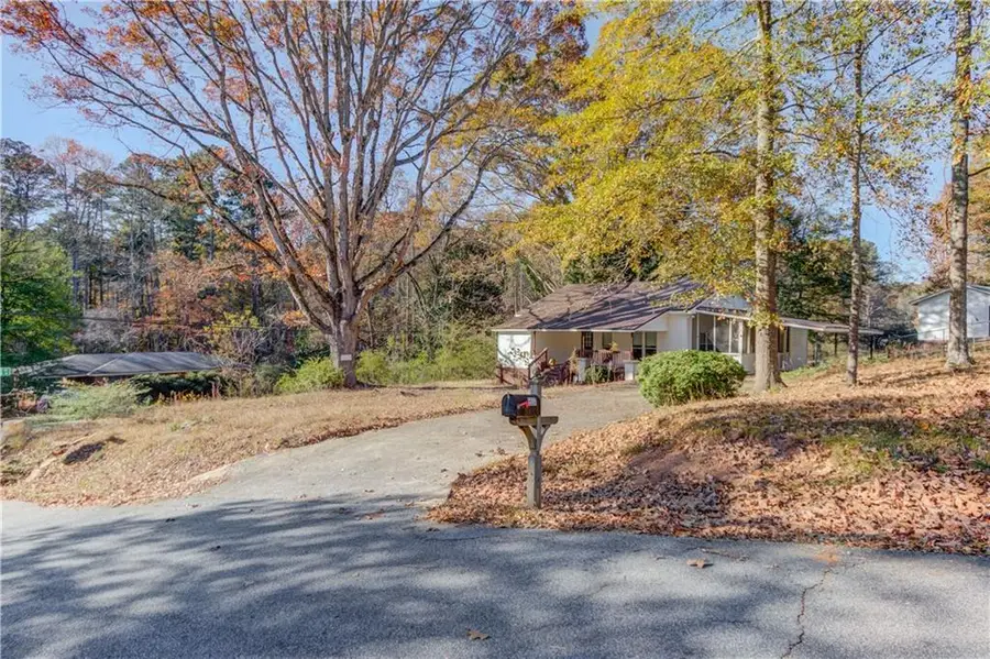 5537 N Richland Creek Road, Buford, GA 30518 - #2
